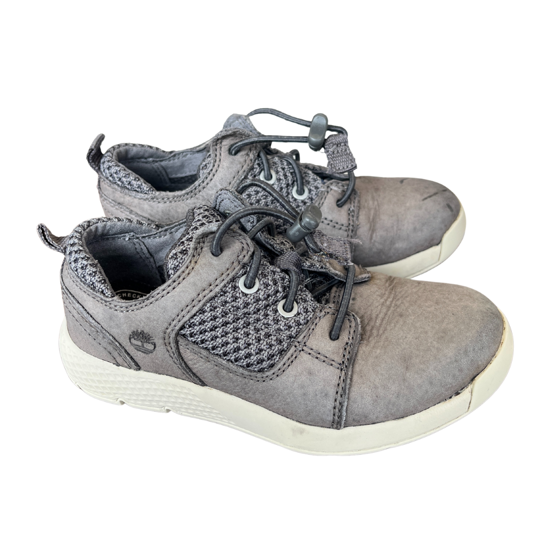 Flyroam Trainers