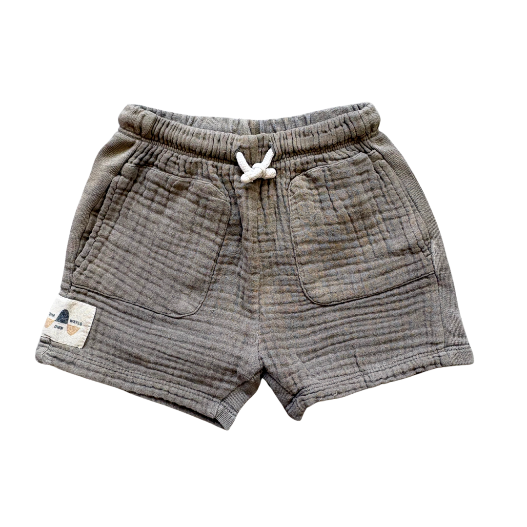 Imagine Your Own Waves Shorts product image by Zara