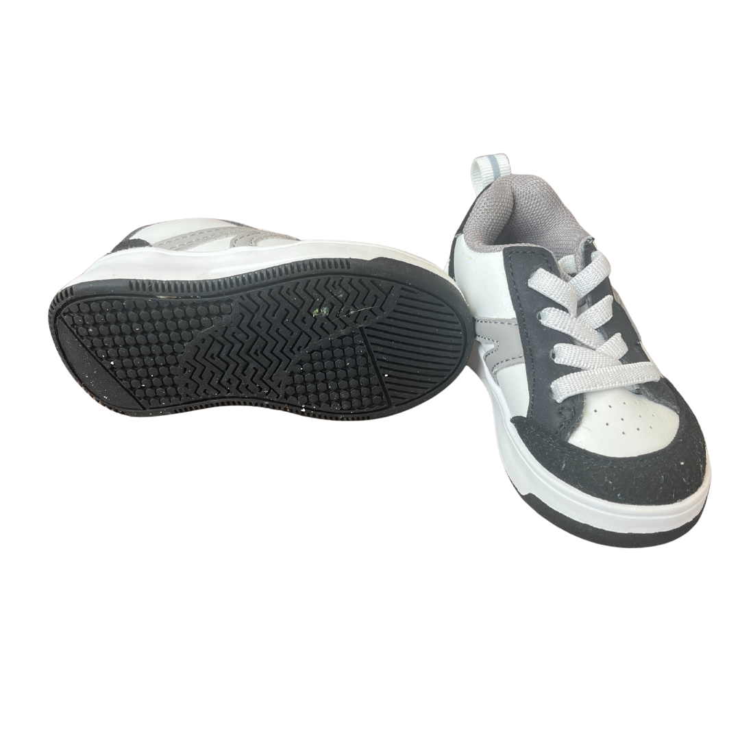Black/White Elastic Lace Trainers