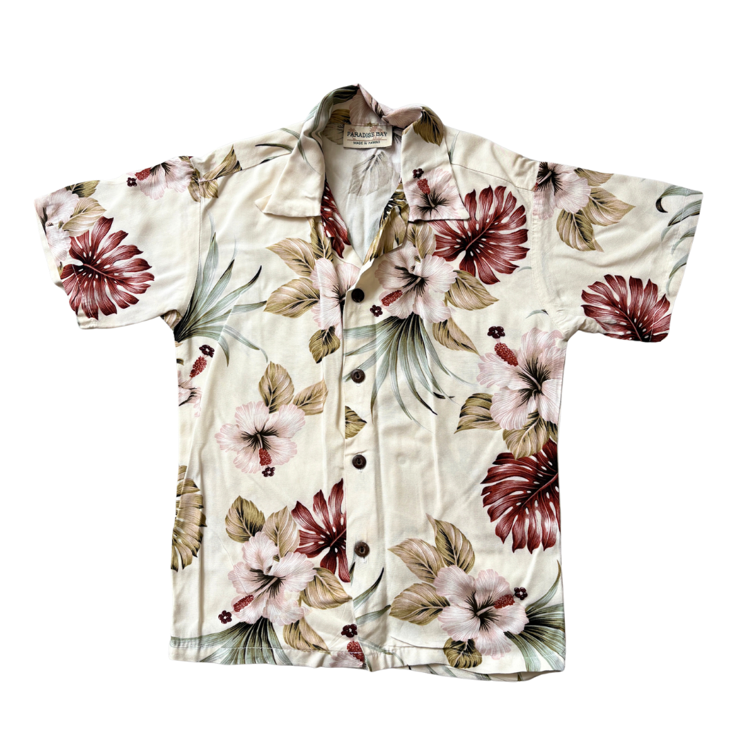 1980s Vintage Hibiscus Floral Hawaiian Shirt product image by Paradise Bay