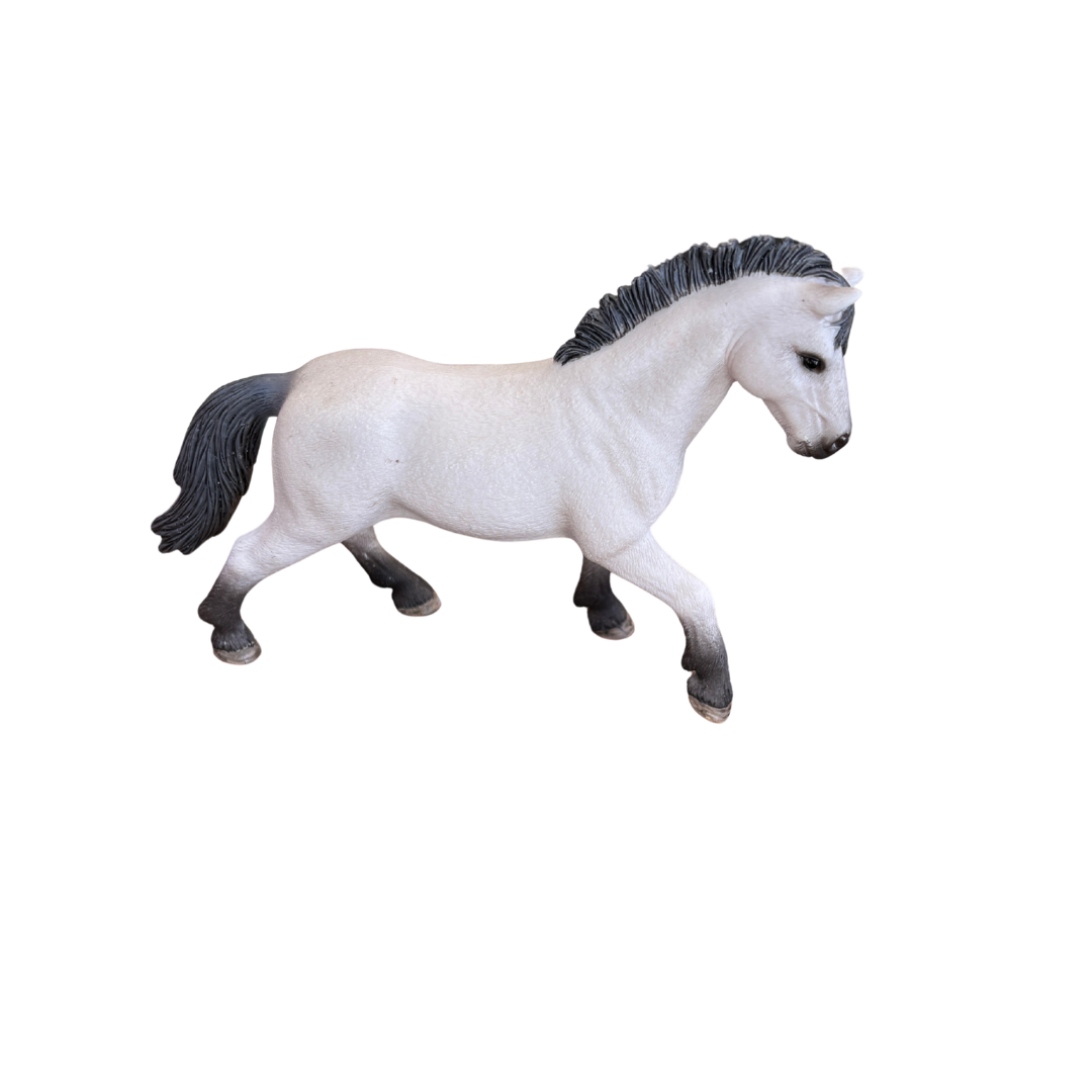 2011 Retired Camargue Stallion 13735 product image by Schleich