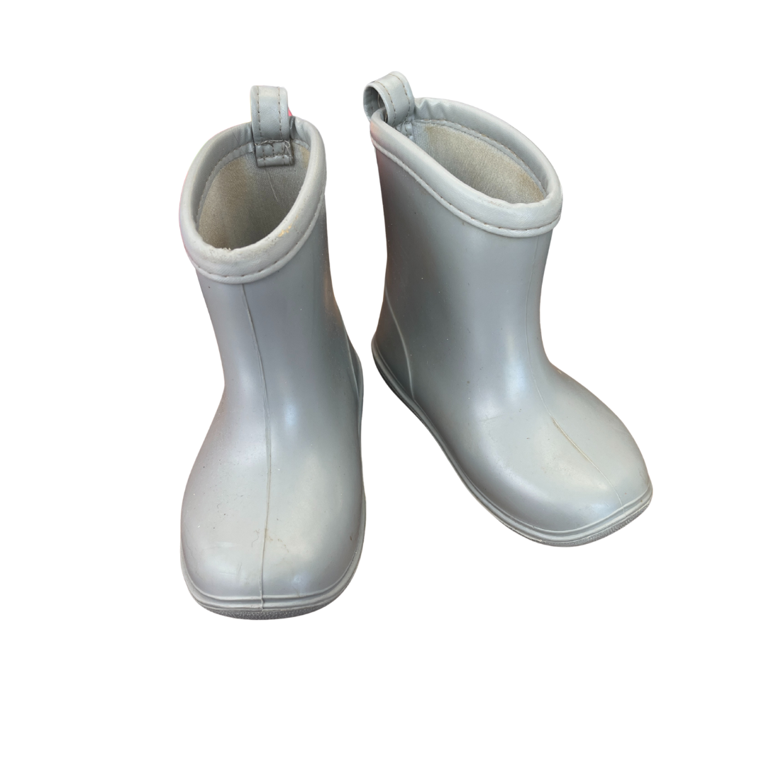 Short Grey Wellies