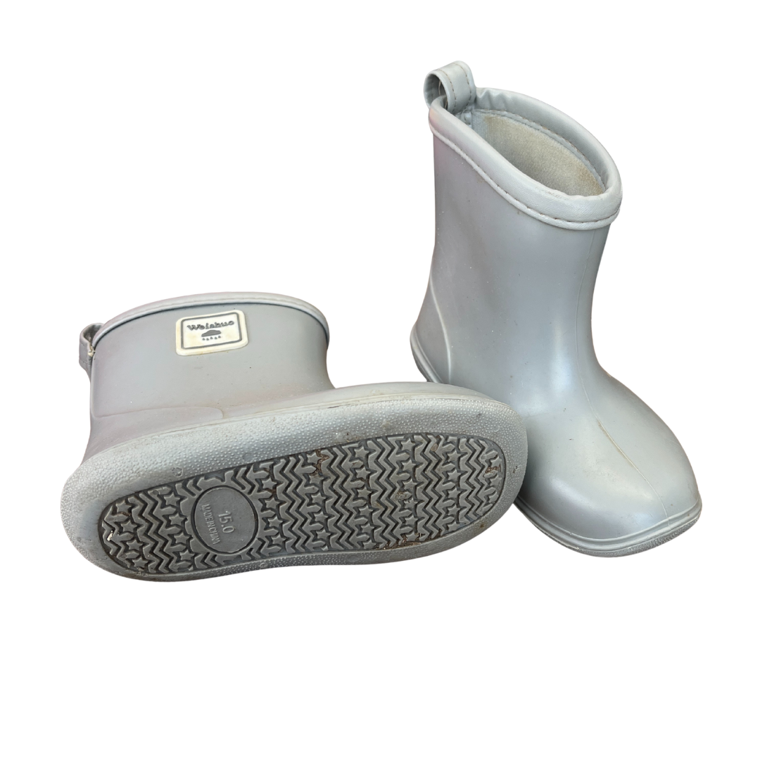 Short Grey Wellies