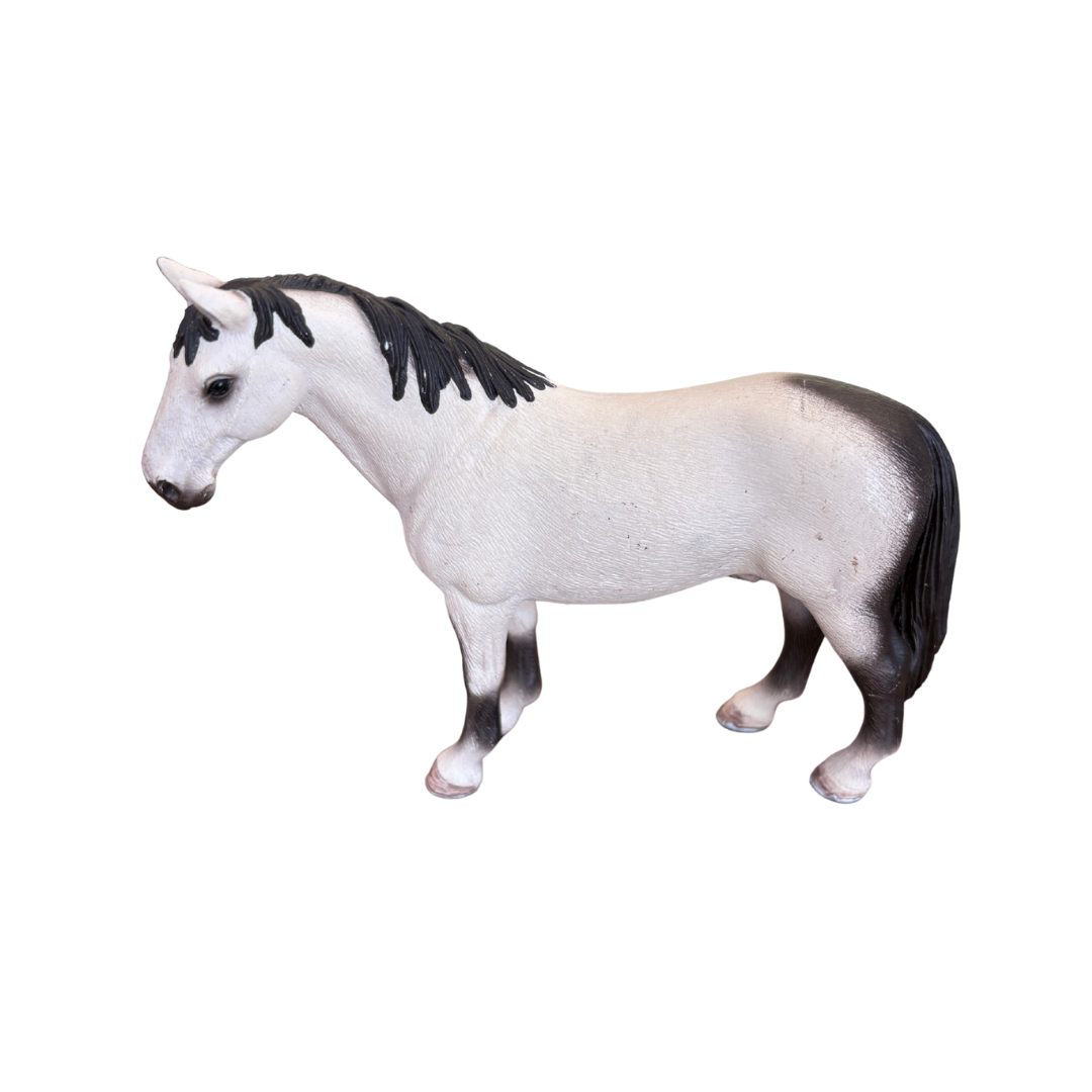 2008 Retired Hanoverian Stallion product image by Schleich