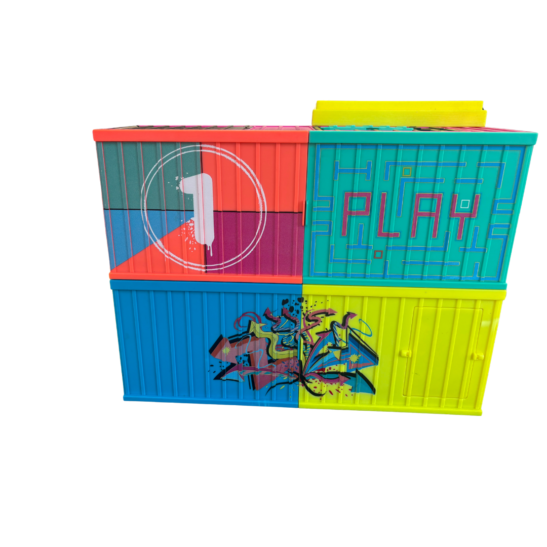 Surprise Clubhouse image 1 of 2 by LOL