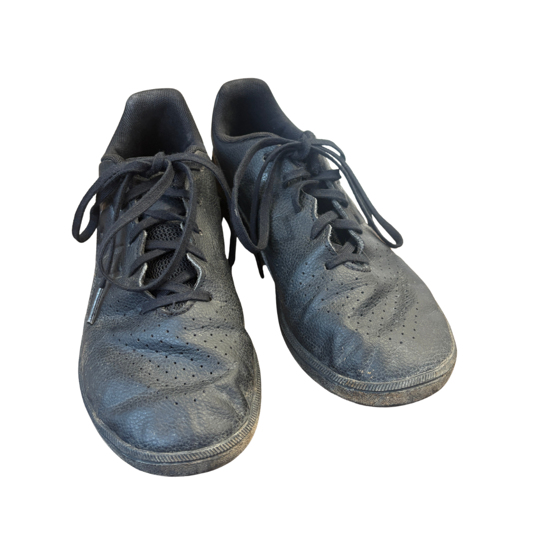 Black V6 Football Boots image 2 of 3 by New Balance
