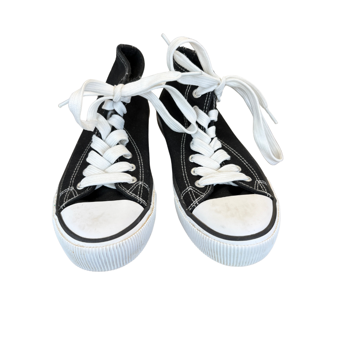 Black High Tops image 1 of 2 by New Look
