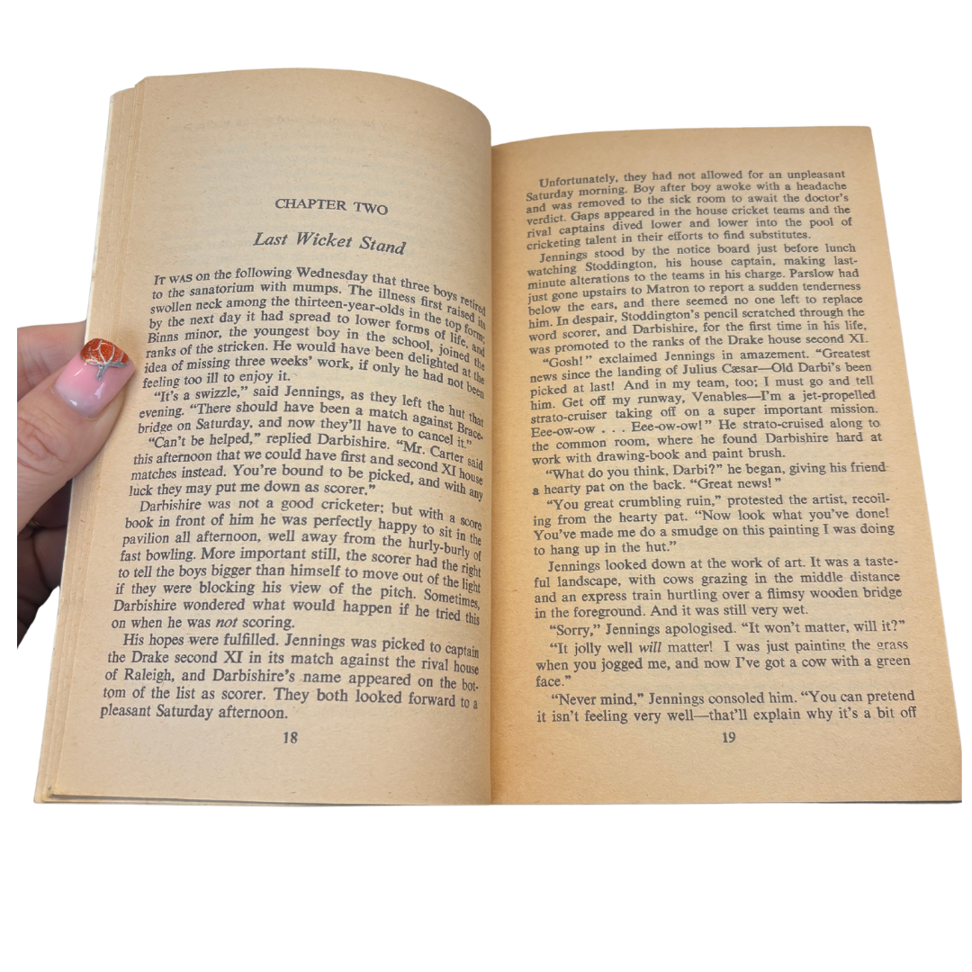 1977 Jenning's Little Hut - Paper Back