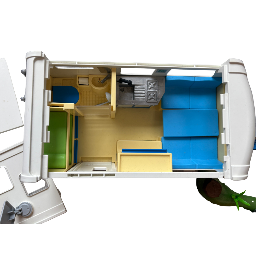 Family Caravan - 5434