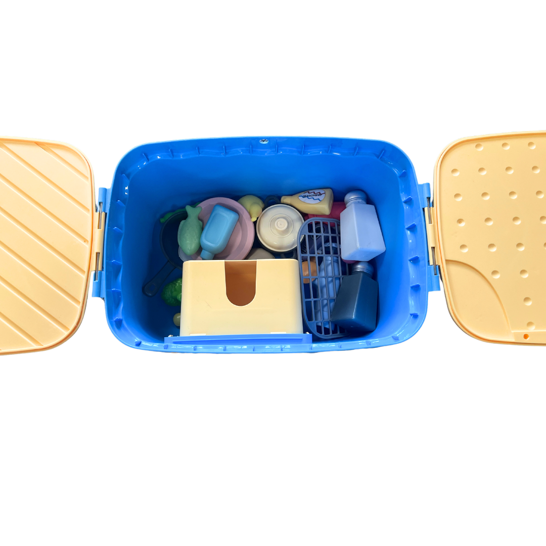 Portable Kitchen with Apron